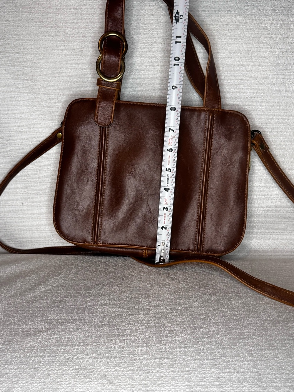 Liz Claiborne Chestnut Brown Leather Crossbody Shoulder Bag - Picture 8 of 9